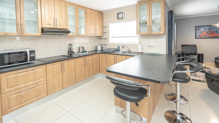 6 Bedroom Property for Sale in Rouxville Western Cape